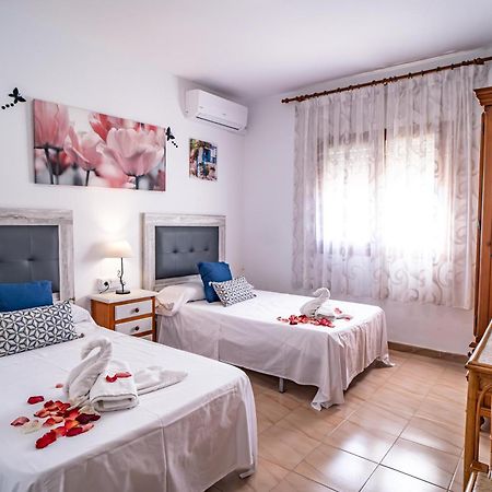 Villa Adelina En Turre, Almeria, Villa De Lujo Con Piscina Privada Cerca De Las Playas De Mojacar Exterior foto
