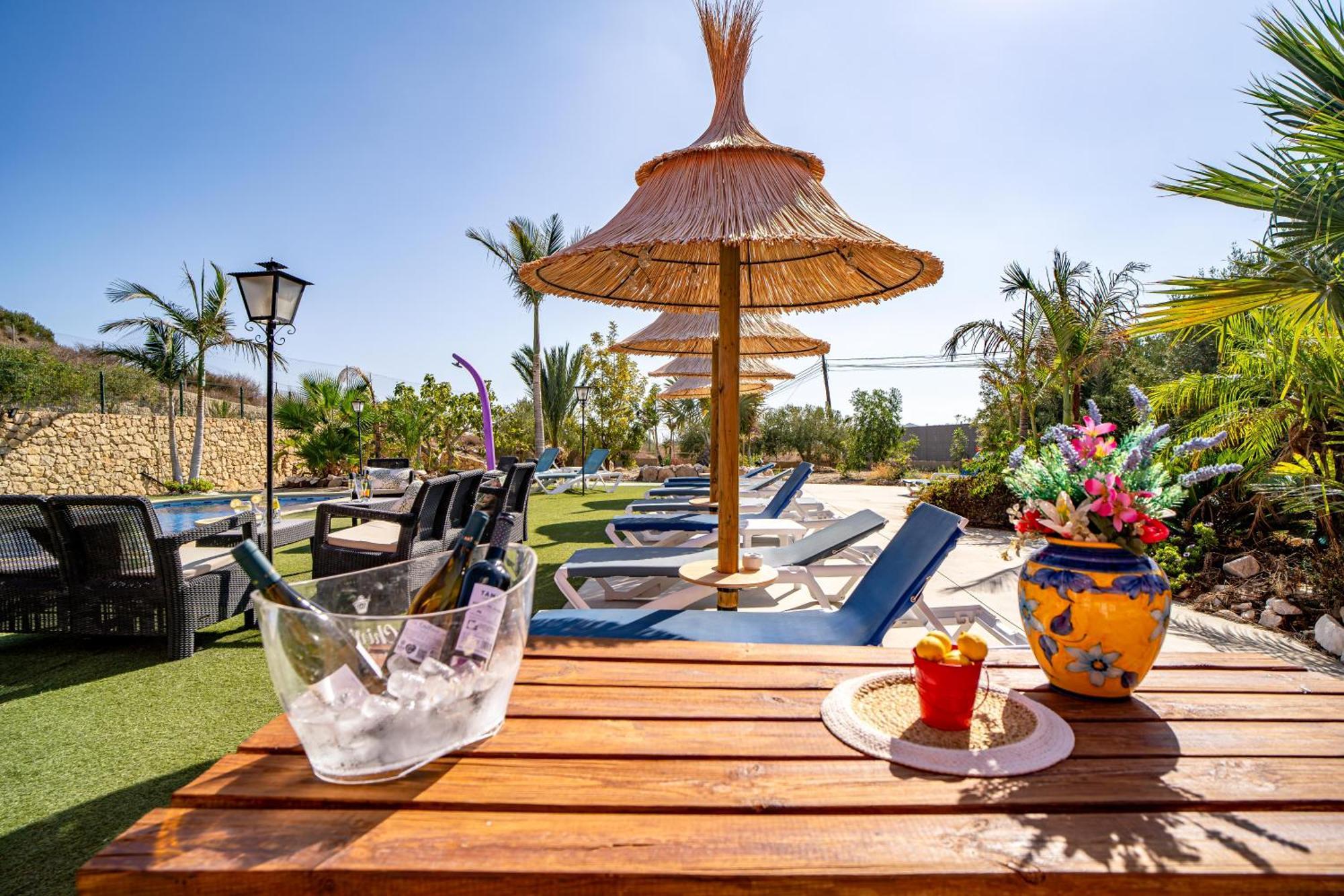 Villa Adelina En Turre, Almeria, Villa De Lujo Con Piscina Privada Cerca De Las Playas De Mojacar Exterior foto